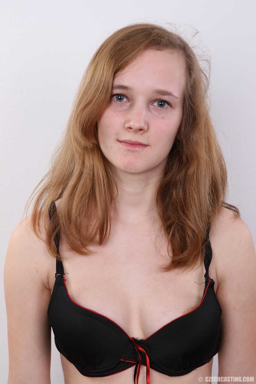 Naughty Redhead Andrea Exposes her Big Nipples and Small, Saggy Boobs in a Dirty Amateur Show! - Andrea