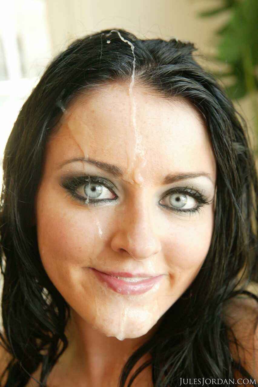 Dark haired Sophie Dee flaunts her oiled big ass before hard anal sex & facial cumshot on her pretty face! - Sophie Dee