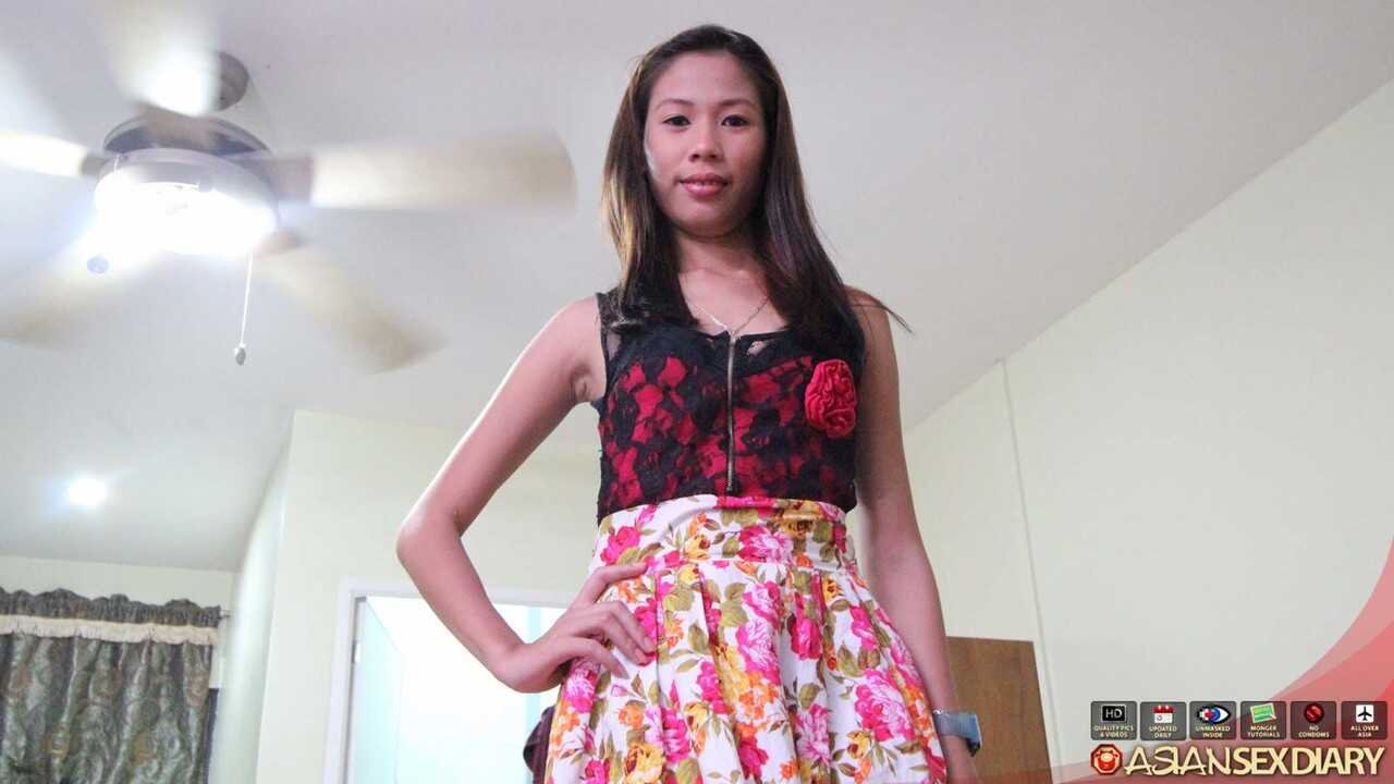 Filipina Bush Babe: Kiana's Squirting Cum Cutie  Asian MILF Meat Train: Juicy Pussy Ride with Kiana  Srips in the Bus...