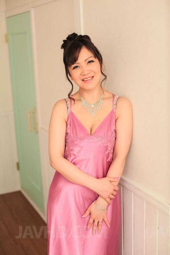 Japanese Wife Ichika Asagiri Needs Help Masturbating After A Cumshot On Bush With Her Elderly Mother-in-Law - Ichika Asagiri