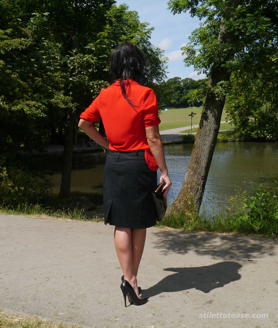 Stiletto-Clad Lady Michelle's Park Walk: Fully Clothed but Ready to Unleash Her Inner Nymphomaniac! - Michelle
