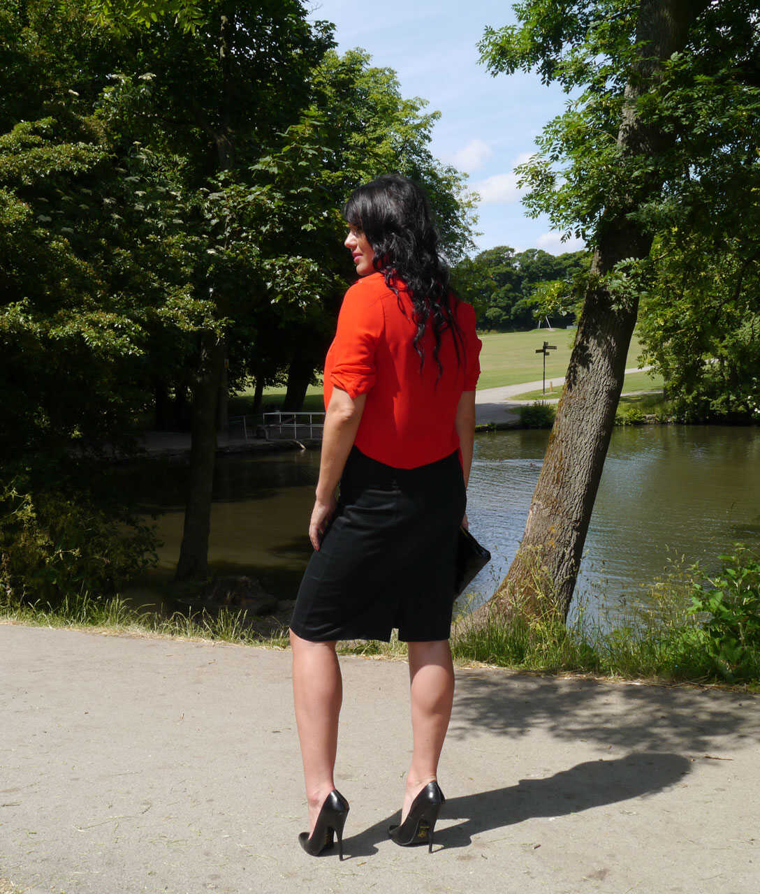 Stiletto-Clad Lady Michelle's Park Walk: Fully Clothed but Ready to Unleash Her Inner Nymphomaniac! - Michelle