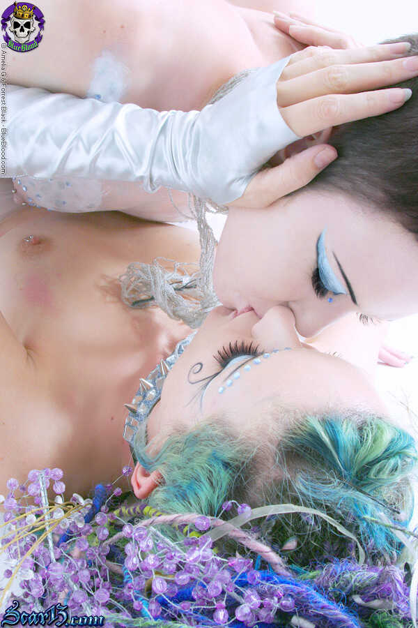 Scar 13's Alternative Dyke Scene: Strapon Lesbian Sex with a Cute Lover - Scar 13