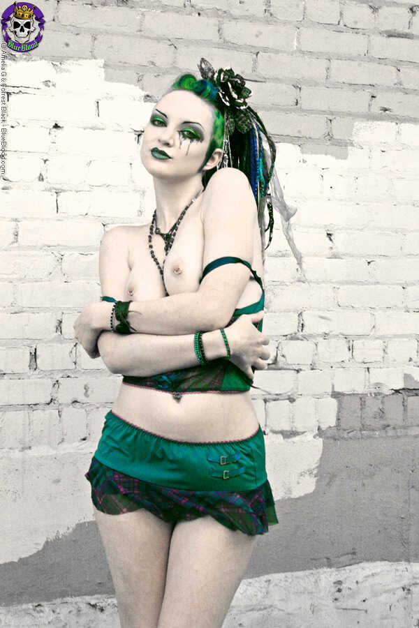 Alt girl Scar 13 gets tied up and teased with nipple clamps in her sexy lingerie! - Scar 13