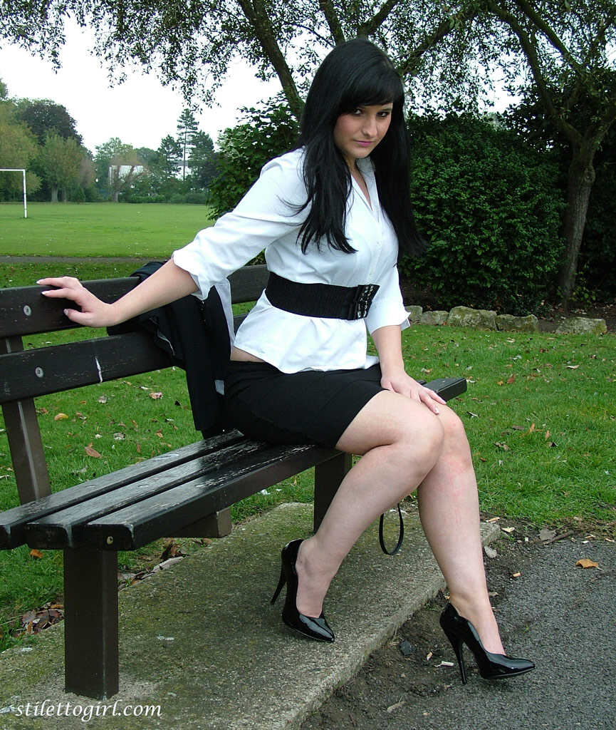 Sexy Brunette Nicola Strips Down for a Park Bench Fuck Fest with Her Lustful Legs and Ass! - Nicola Kiss