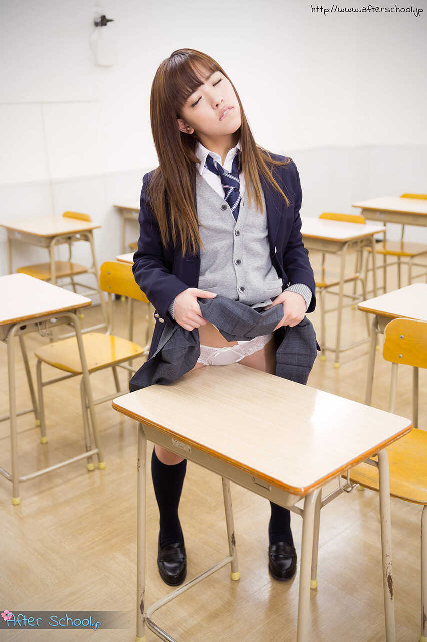 Ena Nishino's Wet Cotton Love A Japanese Schoolgirl Flashes and Takes Off Her Panties in Class