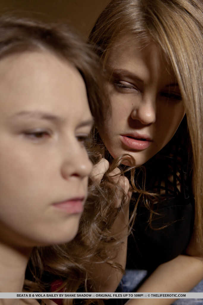 Sexy Teens Beata B and Viola Bailey Finger Each Other's Hairy Pussies in Poor Light - Beata B, Viola Bailey