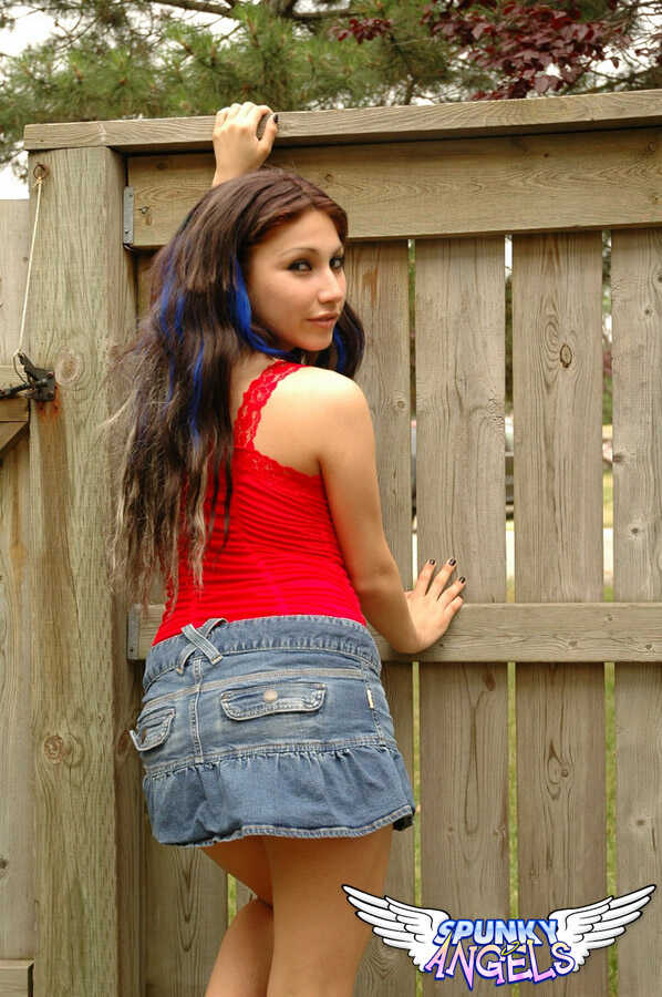 Flashing Little Angel's Sweet Teatits and Perfect Teen Body outside while Undressing to Show her Brazilian Ass - Ange...