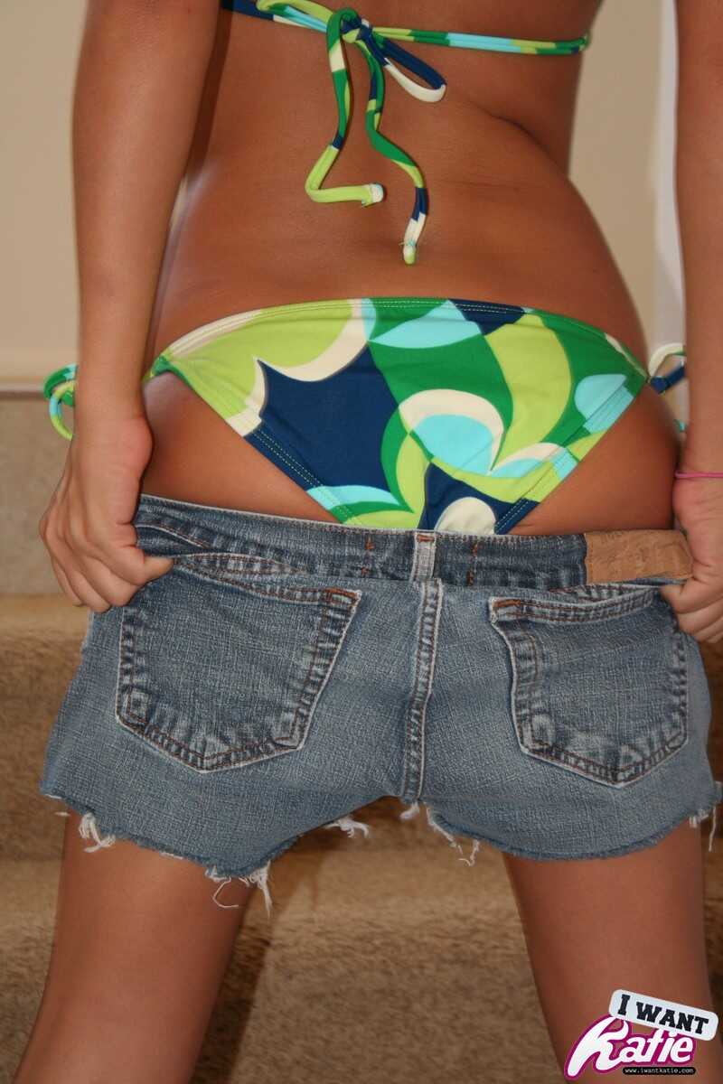 Kate Crush's Naughty Summer Fun: Teen Bikini and Cutoffs Removal in the Sun! - Kate Crush
