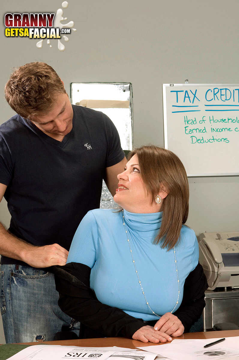Slutty MILF Randi Layne Gets Seduced by Her Younger Coworker: A Hot and Steamy Mature Office Fantasy - Randi Layne, Levi Cash