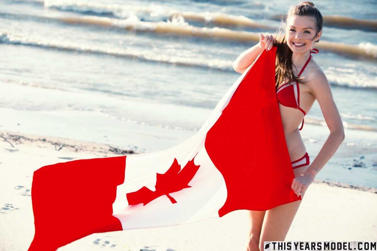Canadian Girl Michelle Jean Tugs on Her Pigtail After Getting Naked on a Beach A Close-up of Her Perfect Butt! - Michelle ...