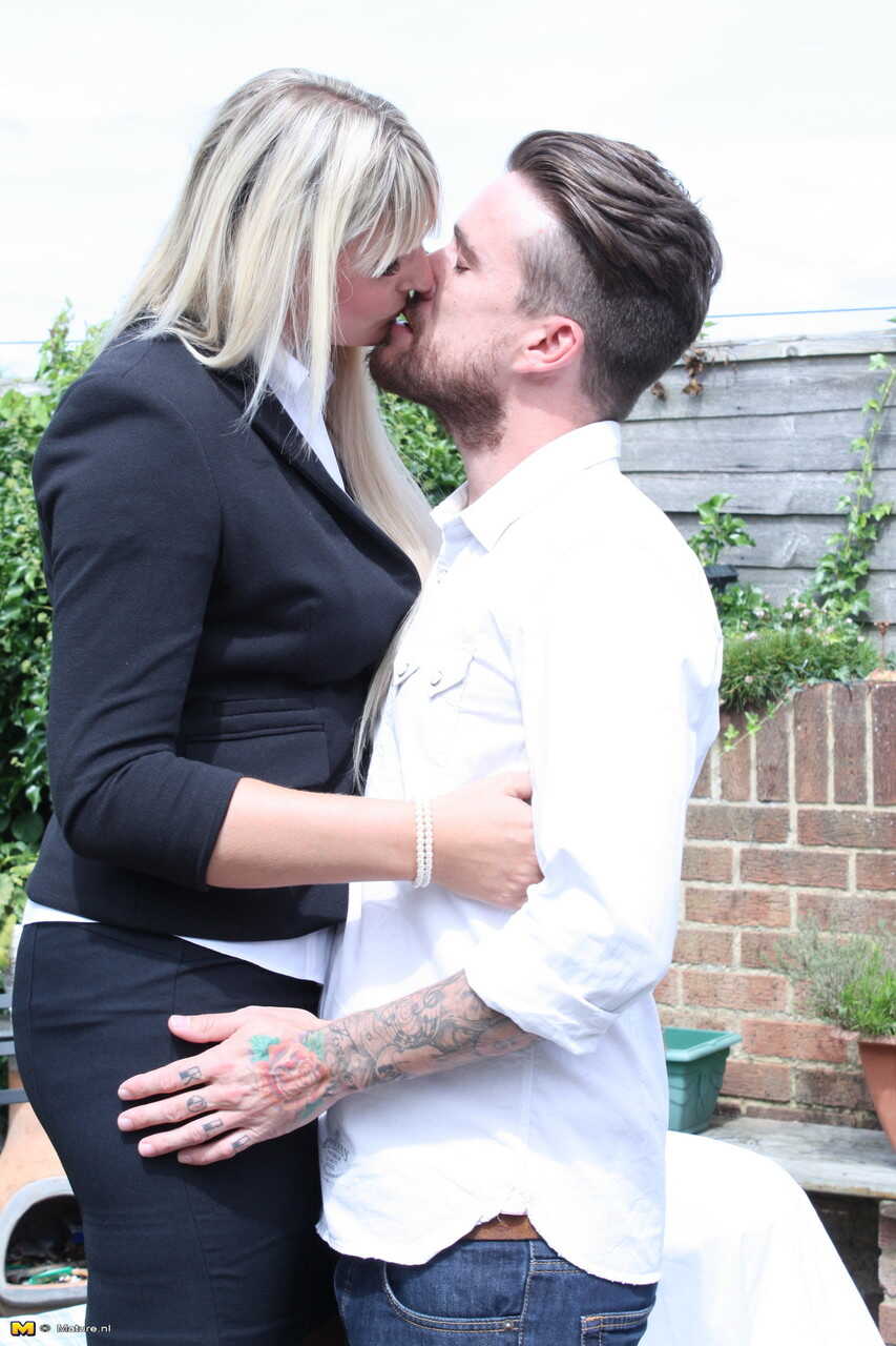 Tall UK Woman's Mature Blowjob Over Outdoor Table by Toy Boy Leads to Tall BBW Doggy Style - 