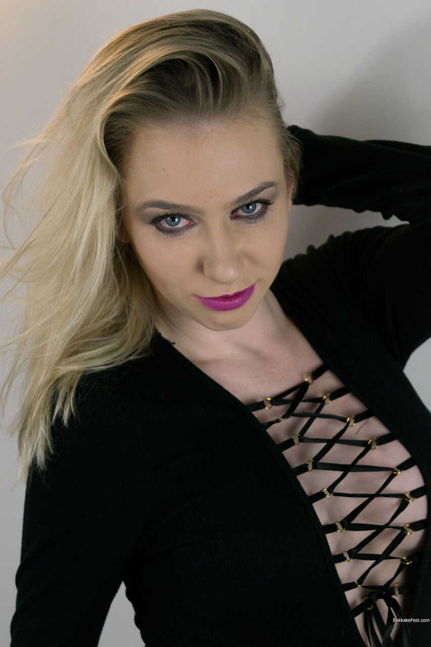 Grace Harper's Twat Exposed in Stocking-Clad Slutty Onesie - Grace Harper