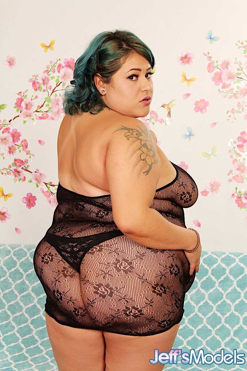 Veruca Unwinds Obese Latina Woman Removes Lingerie and Shows Off Her Big Saggy Tits - Veruca Darling