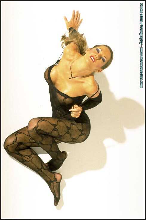 Jennifer Chamberlin Flexes in her Fitness Beauties Bodysuit and Lace while Wearing Mature Pantyhose - Jennifer Chamberlin
