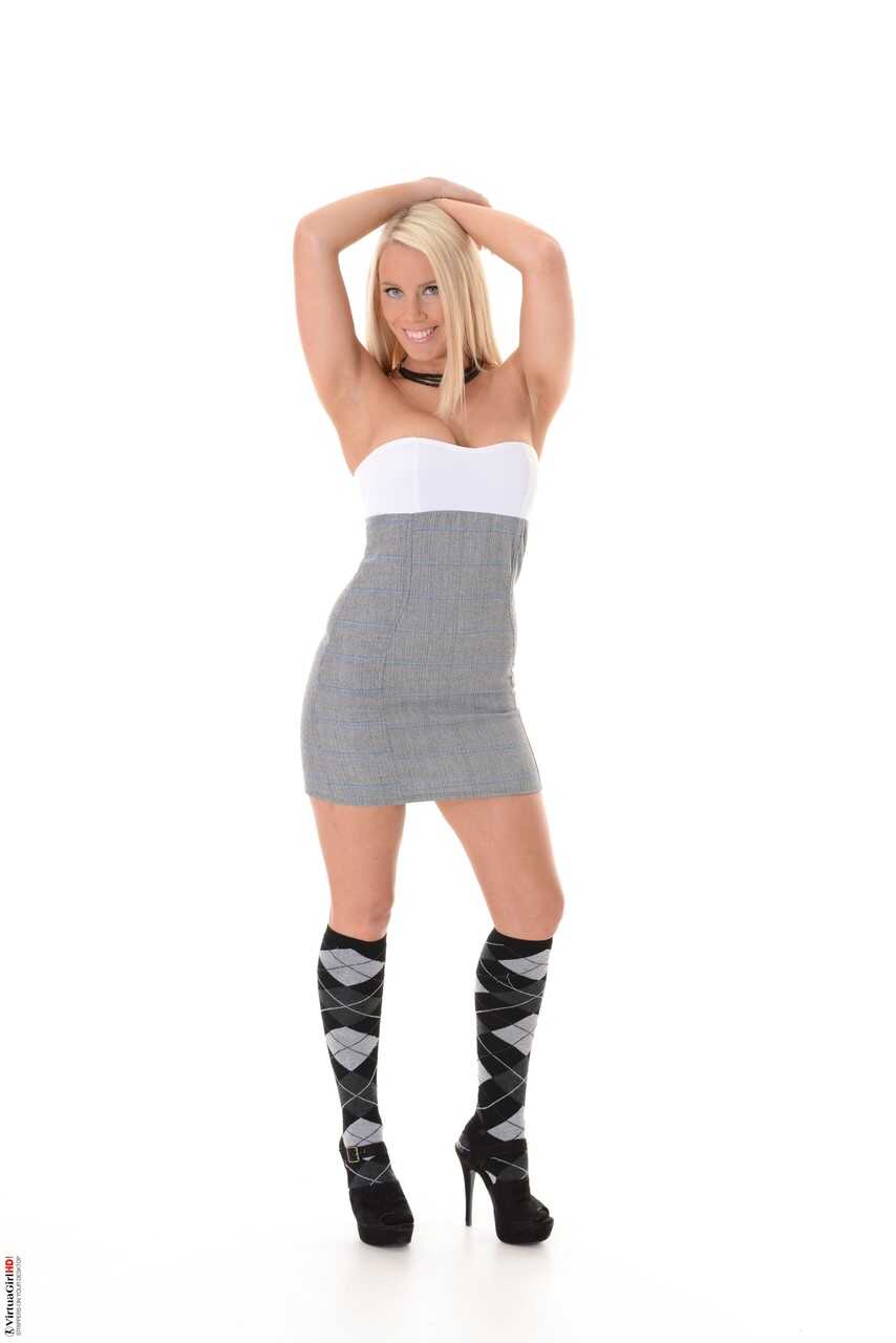 Blonde Taylor Shay in Argyle Knee Socks and Heels Gets Down for Solo Action - Taylor Shay