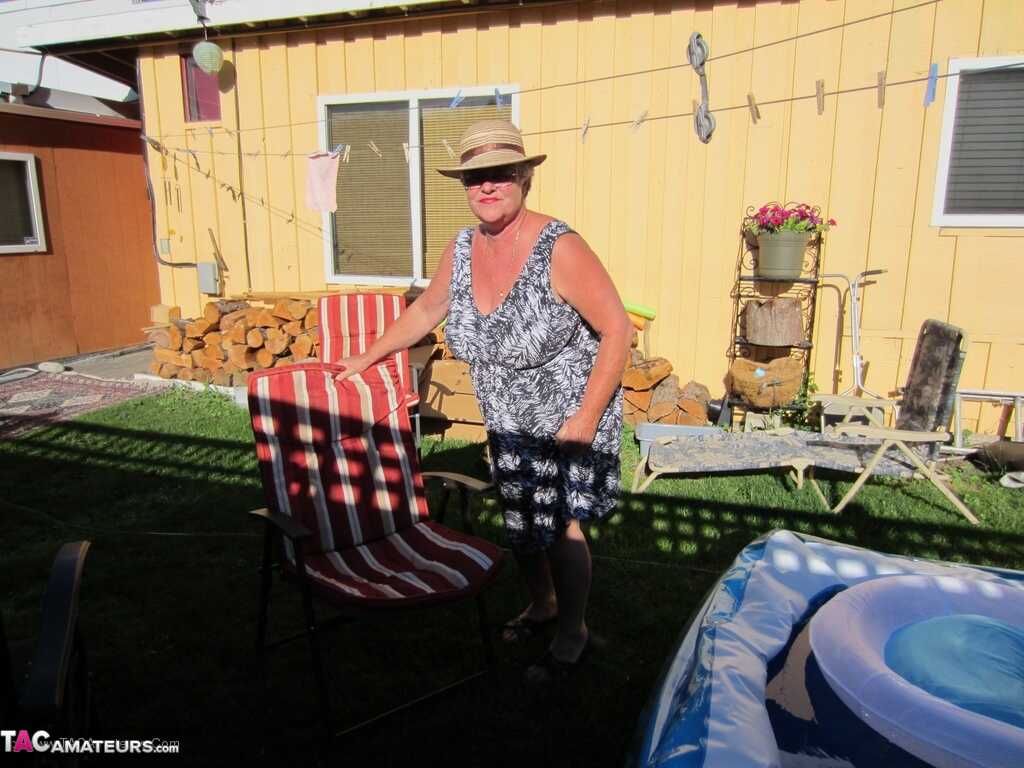 Fatty Mature Girdle Goddess Peels to Enjoy Skinny Dip with Her Very Old, Big Ass Granny Friends in the Wading Pool - Girdl...