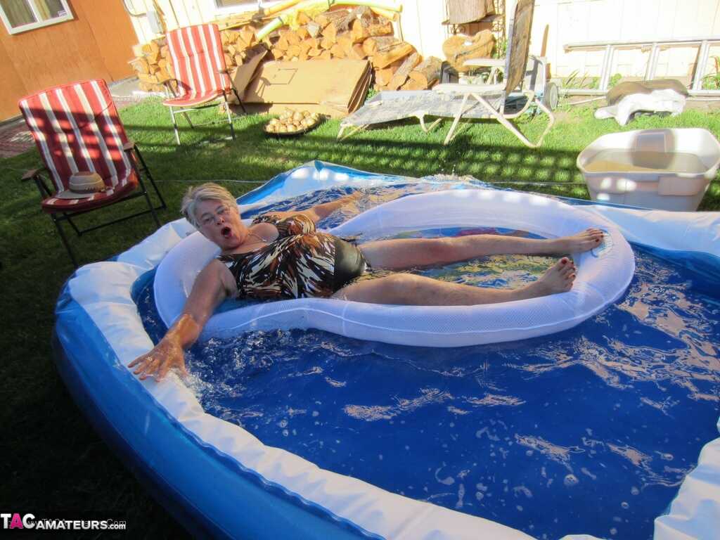 Fatty Mature Girdle Goddess Peels to Enjoy Skinny Dip with Her Very Old, Big Ass Granny Friends in the Wading Pool - Girdl...