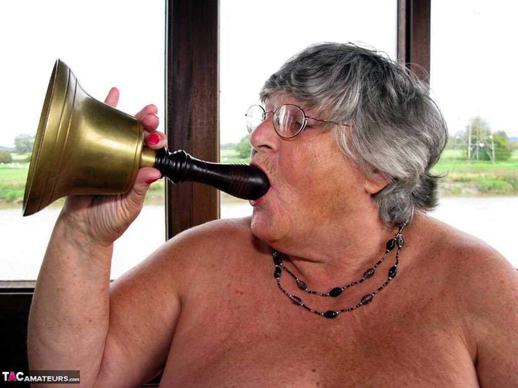 Grandma's Boating Adventure: A Horny British Nan Masturbates in Stockings on a Luxurious Yacht! - Grandma Libby