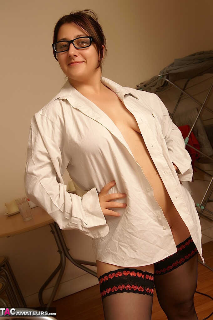 Kissing Kimberly's Thick Legs: The Nerdy Amateur MILF in White Shirt and Stockings - 