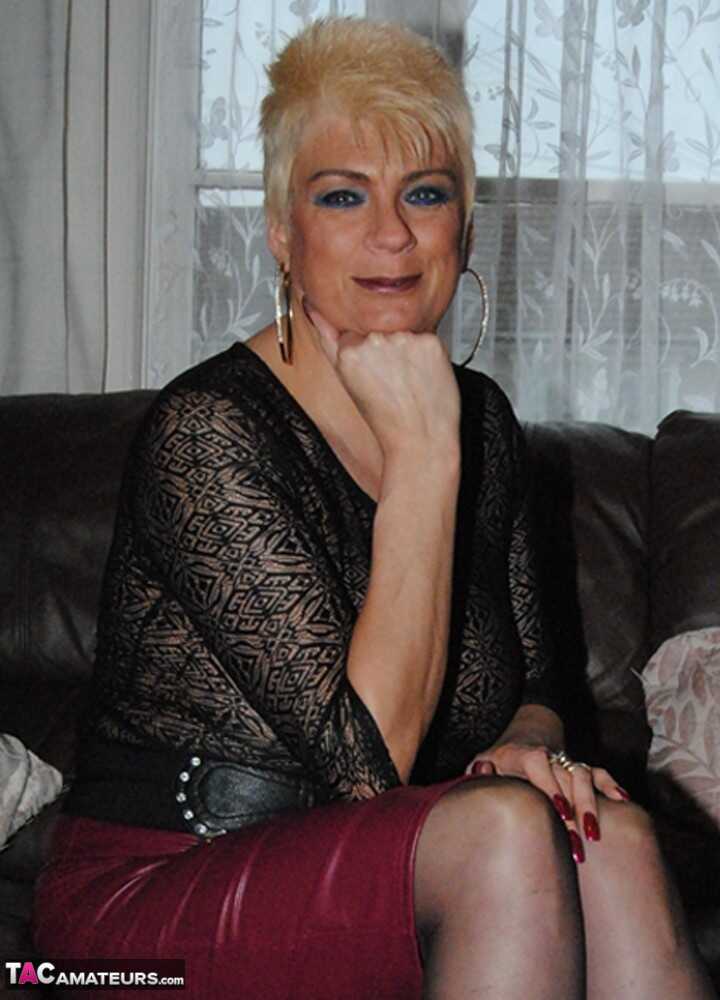 Dimonty's BBW Fetish Middle-aged Amateur Gets Dressed After Nude Hosiery Session With Leather Skirt - Dimonty
