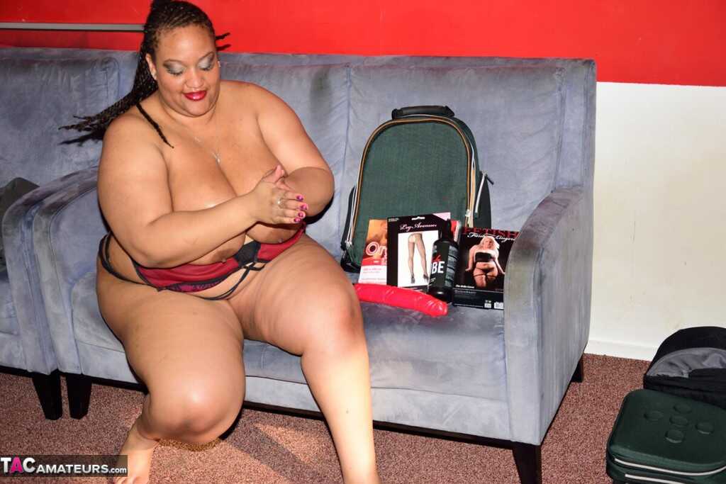Massive ebony bunny Curvy Bunny B strips down to a thong during intense solo action! - Curvy Bunny B