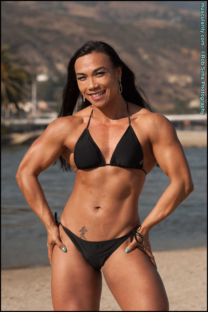 Tram Nguyen's Ripped and Flexing Asian Body on a Beach: Small Tits, Big Muscles!