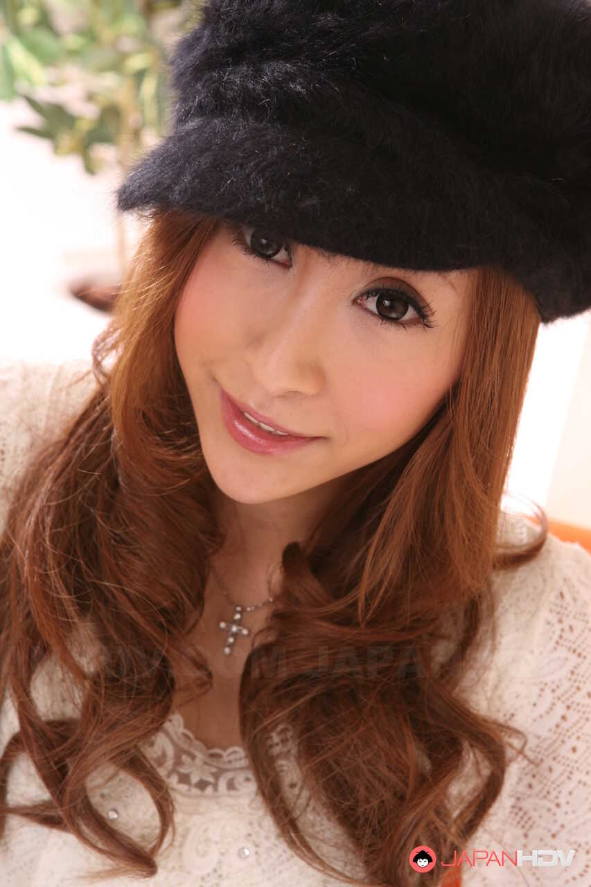 Naughty Reina's Red Hot Debut: Big Natural Tits and Sexy Lingerie on Display! - Reina Ichijo
