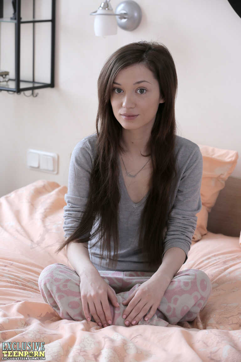 Charming teen Juliya proudly shows her yummy pussy for the first time Julie Vee's Amateur Brunette Teen Pussy Spread ...