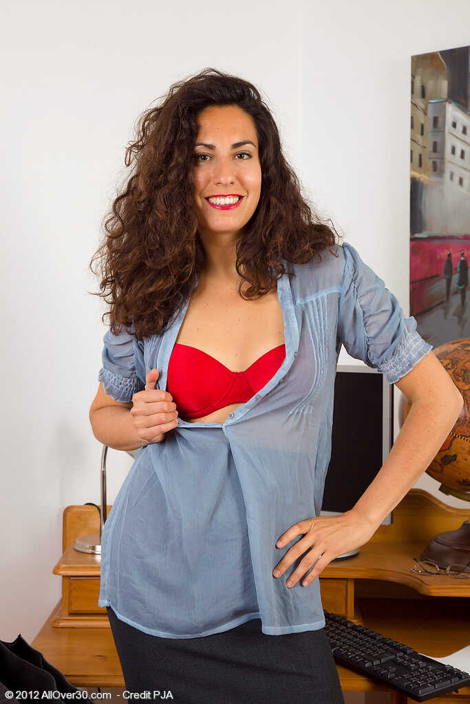 Big Tits MILF Isabelle puts her hairy pussy on display in sheer nylons and teases her natural breasts for the camera - Isa...