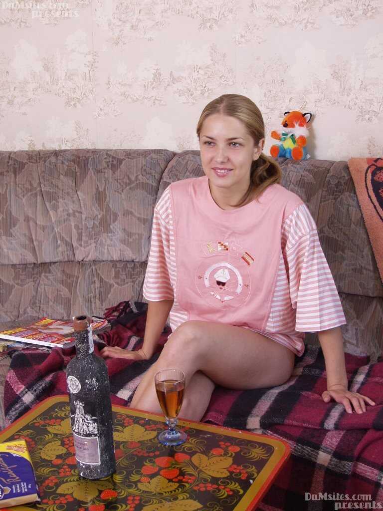 One Night Stand With The Naughty Neighbor's Daughter - 