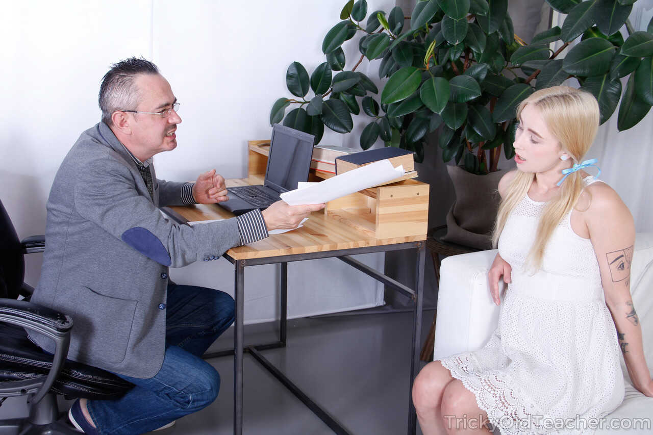 Blonde Tease: Effy Sweet gets tricked into having sex with her old teacher's big dick - Effy Sweet