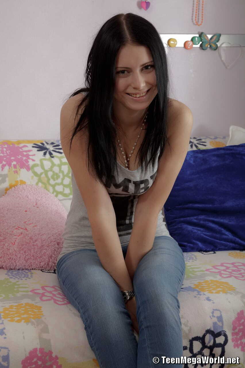 Carine's Tight Teen Ass Gets Dripped On After A Young Brunette Fills Her Up With Cum - Carine