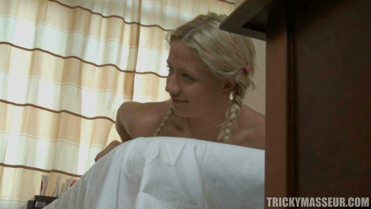 Blonde teen Dory’s Braided Pigtails get Banged by her Masseur Bananas Tits