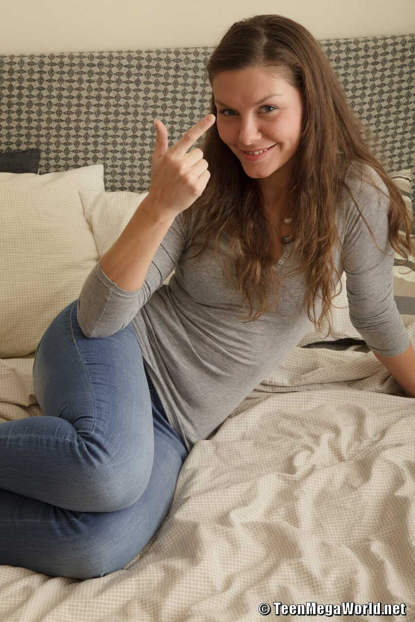 Sweet teen Christel seduces her stepbrother while wearing jeans  Jeans Fuck with PAWG Teen Christel's Tight Ass - Chr...