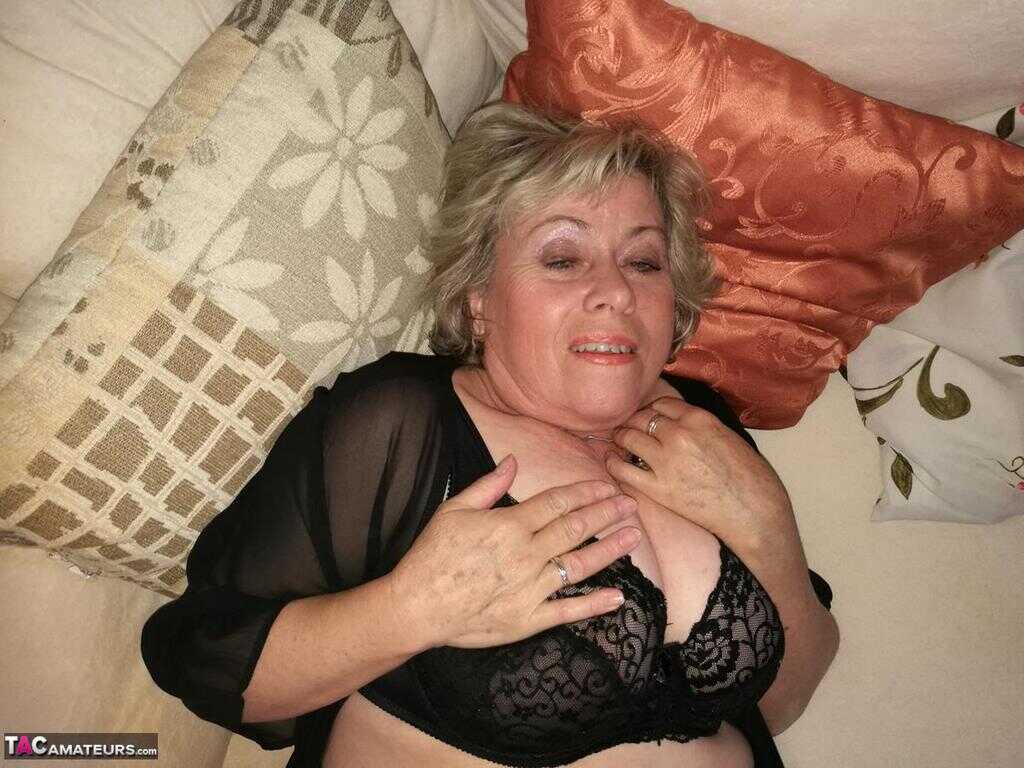 Amateur BBW Caro's Hose and Boots Showdown: A Creamy Climax Inside Her Fatty Snatch - Caro