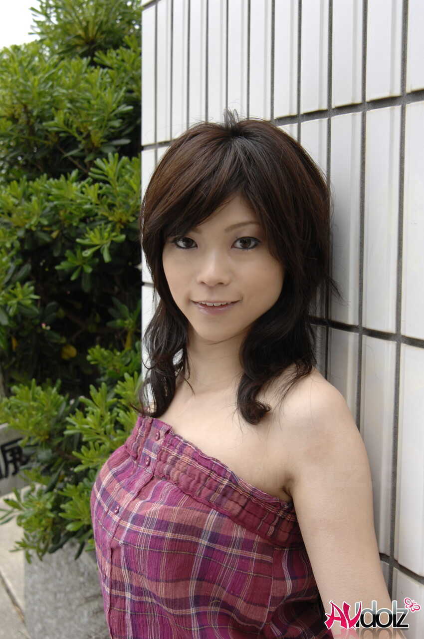 Exposed and Embarrassed Kurumi Katase's Upskirt Mishap in the Japanese Countryside 