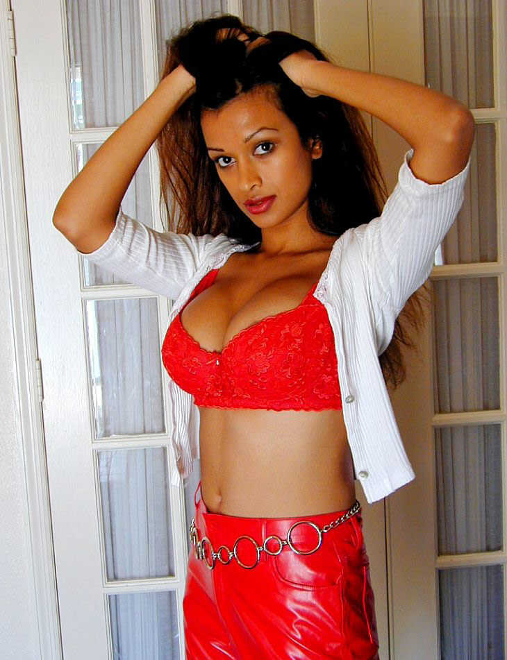 Minnie Gupta Shows Off Her Hot Indian Breasts on a Bed of Nipples and Hair!