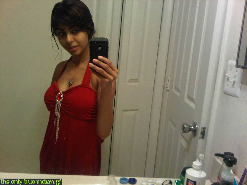 The Indian Enchantress: A Tale of a Mirror Selfie Queen - 