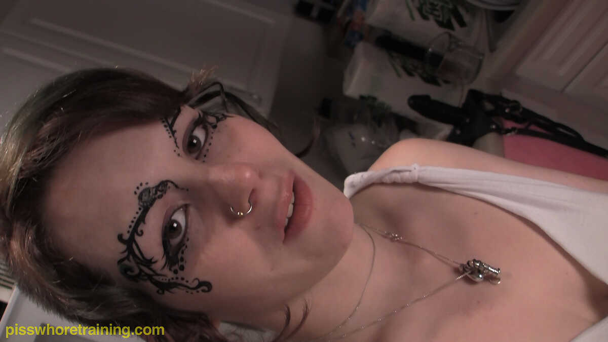 Caucasian Girls Lily and Dahlia Pee on Each Other's Faces in the Kitchen - Lily, Dahlia