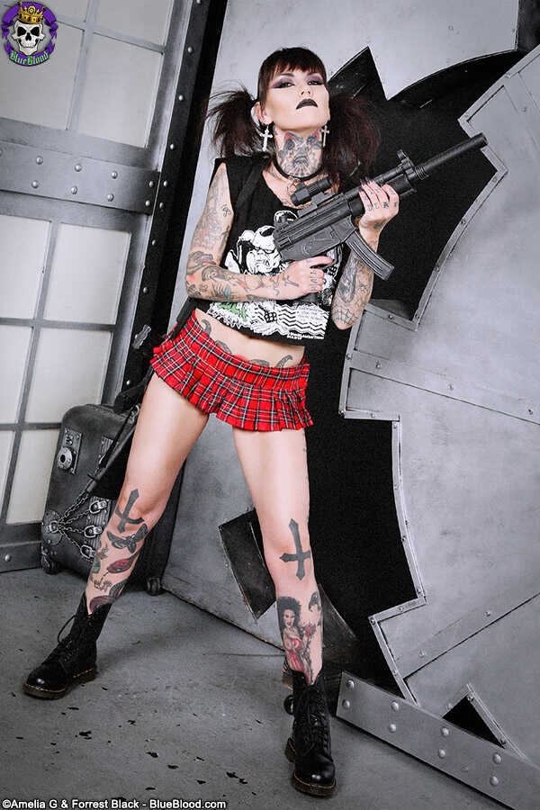 Malice Mcmunn's Tattooed Striptease with Guns for Doc's Pleasure - Malice Mcmunn