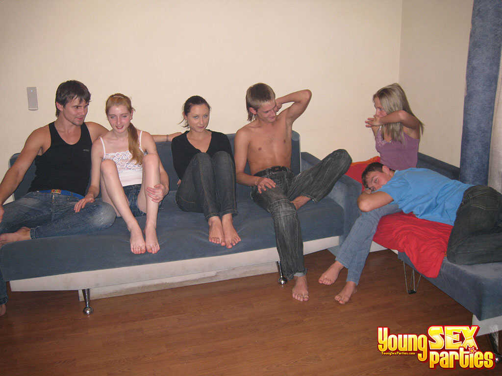 Nadin's Spicy Gingerswap: A Group Of Coupled-Up Teens Get Drunk And Swap Partners During An Intense Orgy Session! - G...