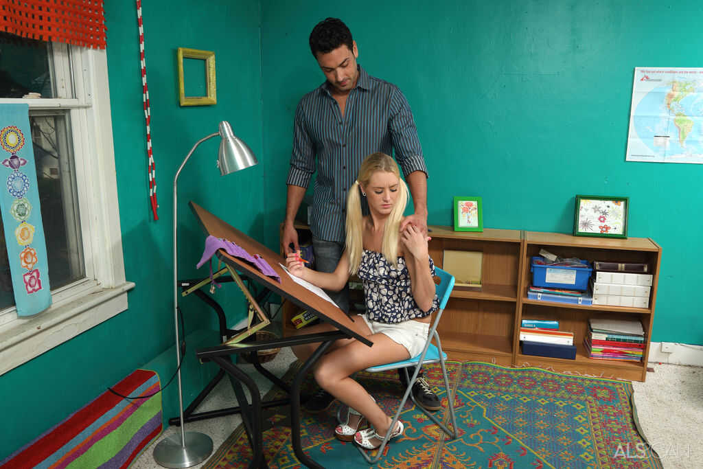 Blonde Tutor Jerking Off with Amateur Handjob by Young and Beautiful Roxxi Silver - Roxxi Silver, Ryan Driller