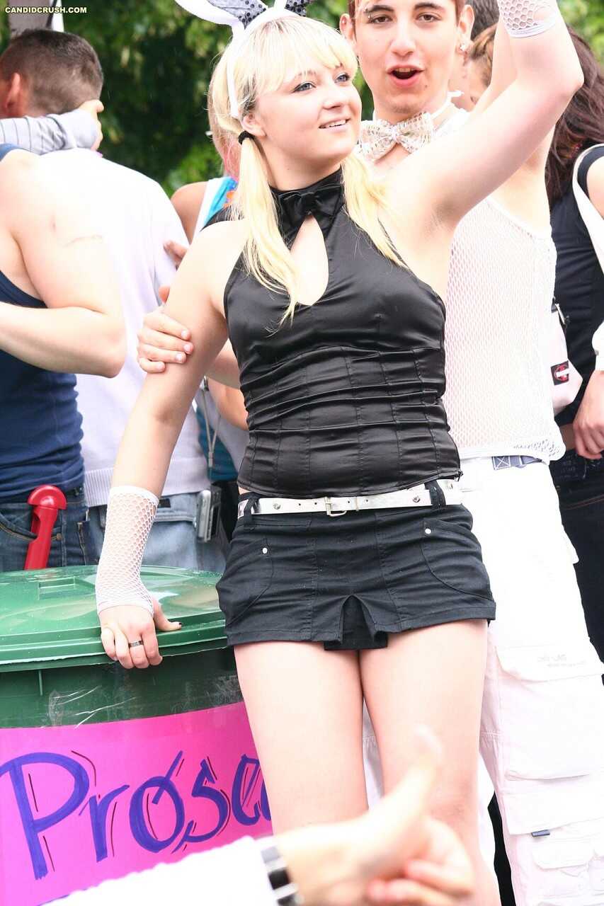 Sneaky Snaps of Cheeky Teens Exposing Themselves in Public A Naughty Day Out! - 
