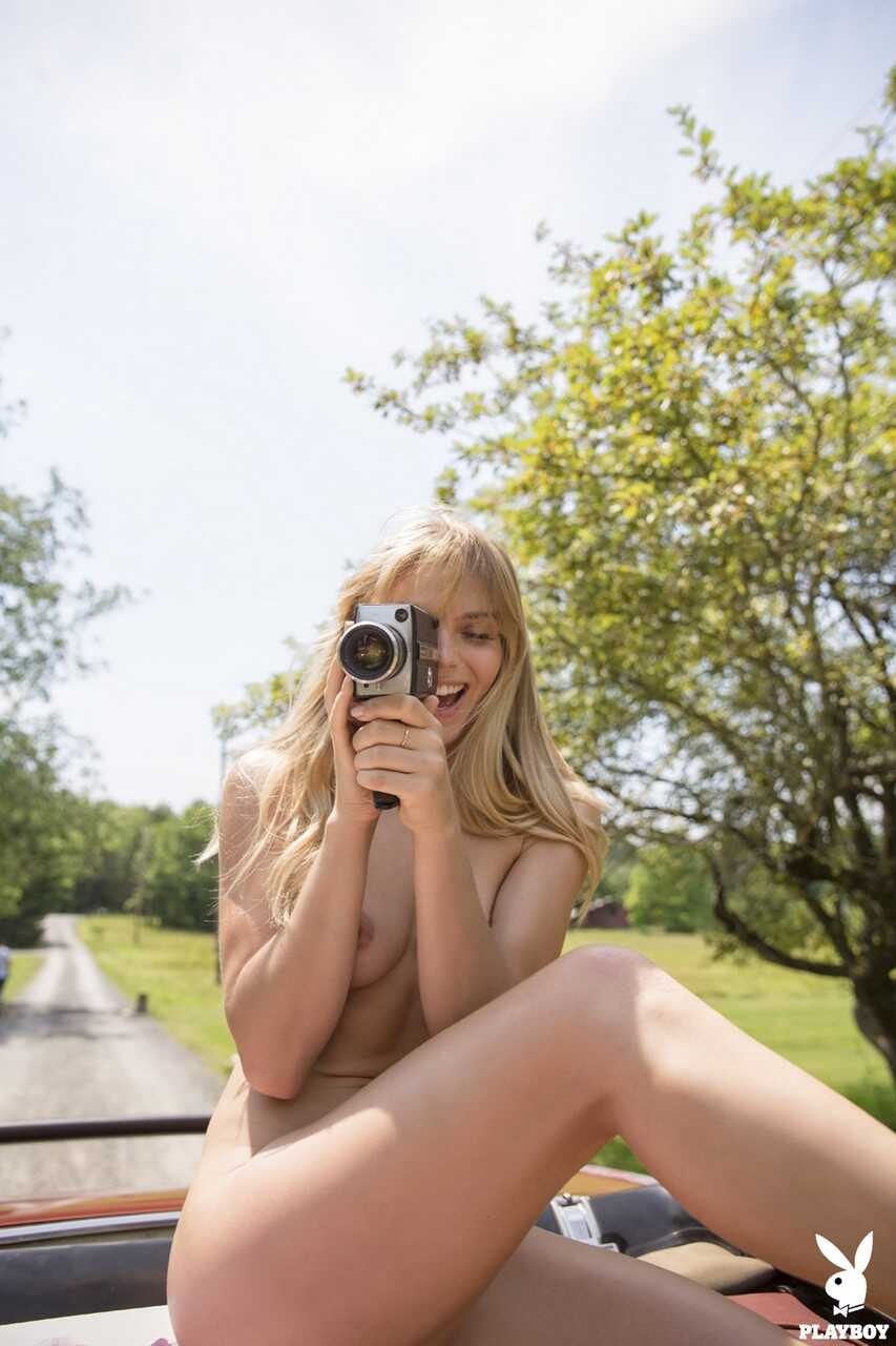 Jordy Murray Driving Topless In A Convertible With Her Perky Blonde Tits On Full Display - Jordy Murray
