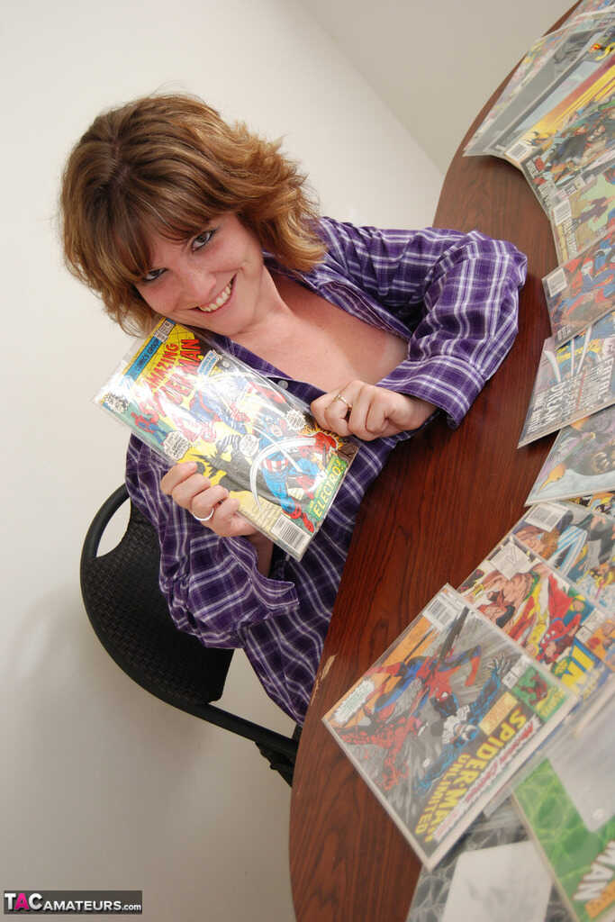 Curvy Redhead Nerd Gets Kinky with Comics