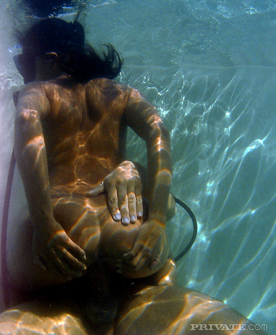 Underwater Blowjob with a Thai MILF Anal Fake Tits Diver - Priva