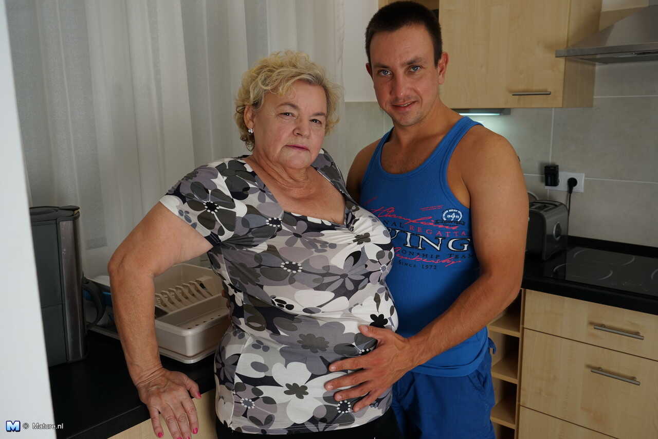 Fat Oma's Breasty Succulence: A Tale of the Lustful Granny and Her Toy Boy's Tongue - Rob, Haline