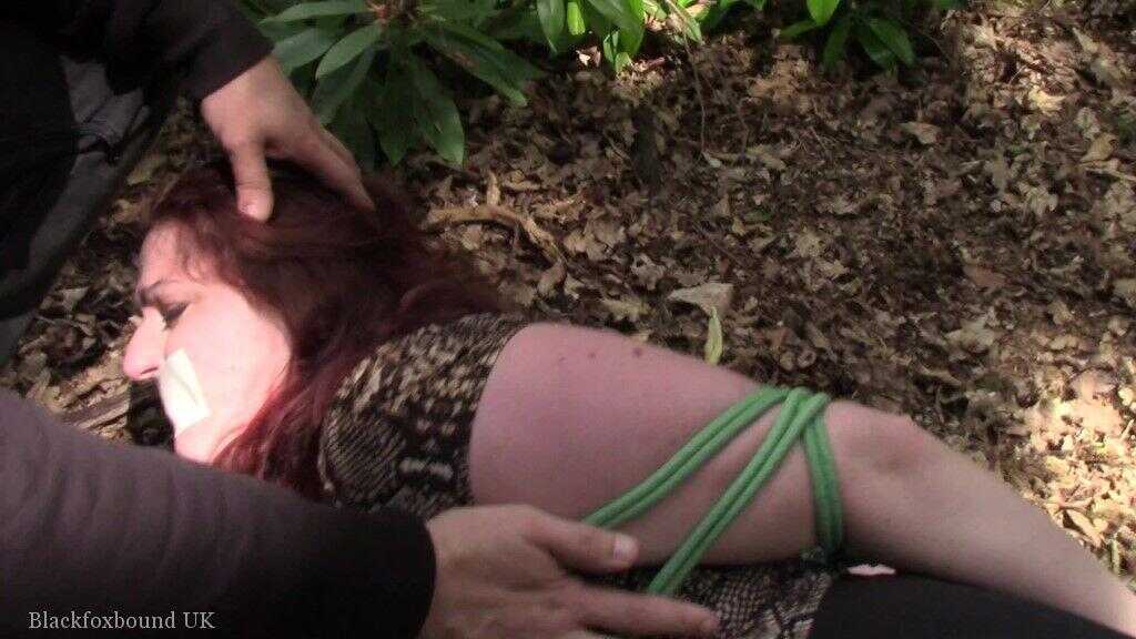 The Redheaded Temptress: Outdoor Bondage & Discipline