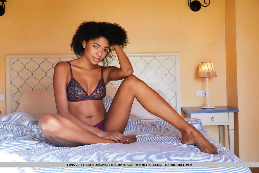 Luna C’s Naked Afro-Brazilian Beauty in Her Bedroom